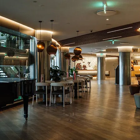 Lisbon-continental By Ihg 4*