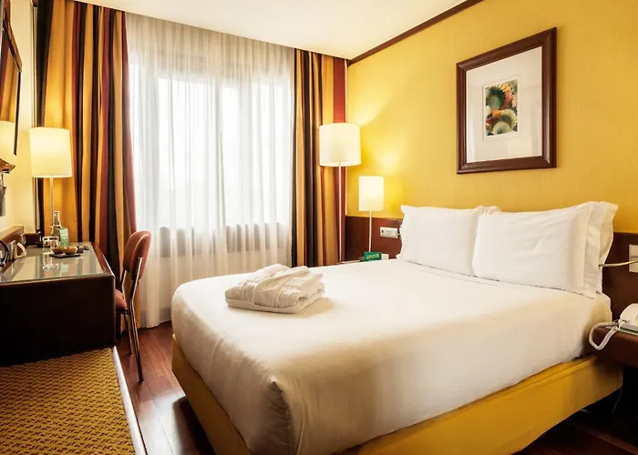 Hotel Lisbon-continental By Ihg 4*