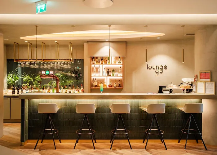 Lisbon-continental By Ihg Hotel 4*