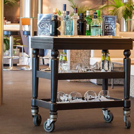 Lisbon-continental By Ihg Lizbona