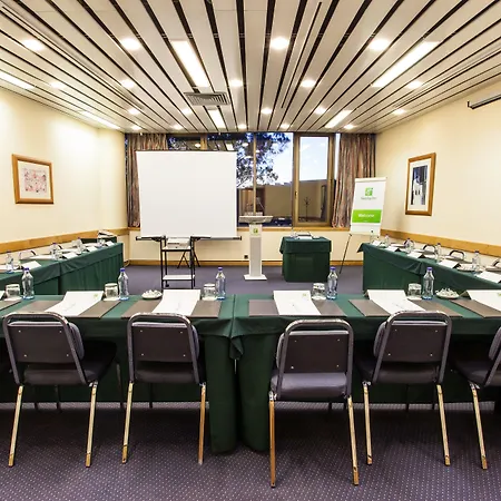 Lisbon-continental By Ihg Hotel 4*