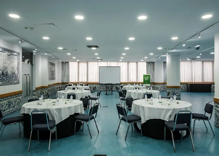 ホリデイ コンチネンタル ホテル