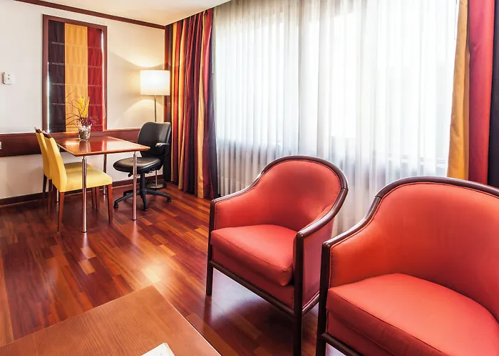 ホリデイ コンチネンタル