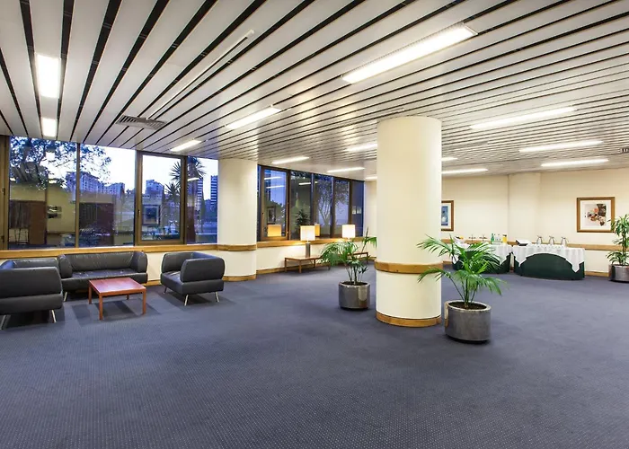 ホリデイ コンチネンタル ホテル 4*