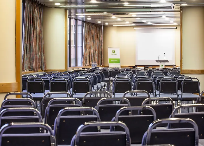 ホリデイ コンチネンタル ホテル