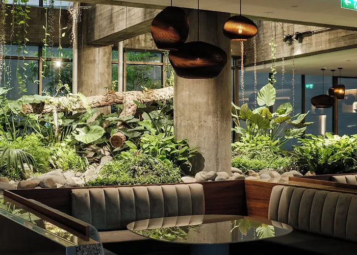 ホリデイ コンチネンタル ホテル 4*