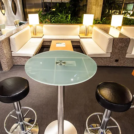 Lisbon-continental By Ihg Отель 4*