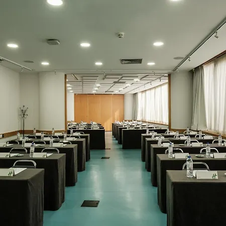 酒店 里斯本大陆假日酒店度假村 4*