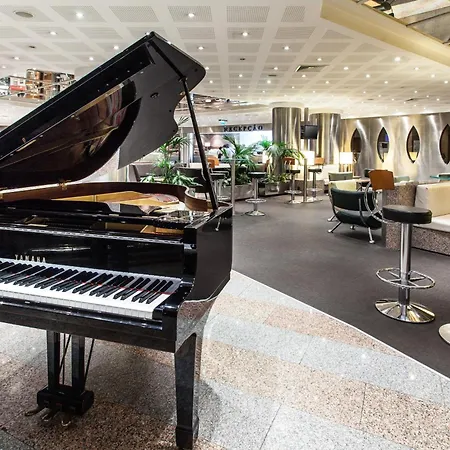 里斯本大陆假日酒店度假村 4*