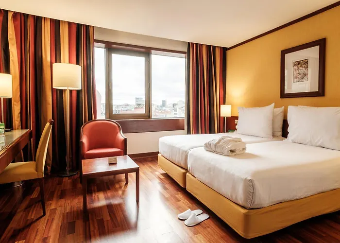 Отель Lisbon-continental By Ihg Лиссабон