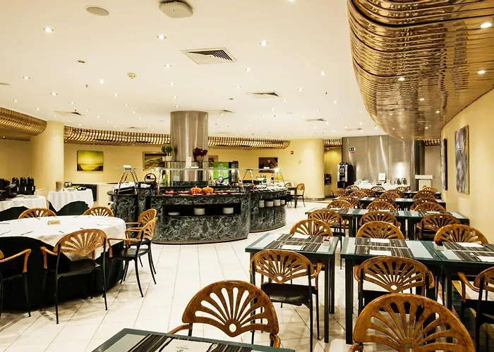 Отель Lisbon-continental By Ihg Лиссабон