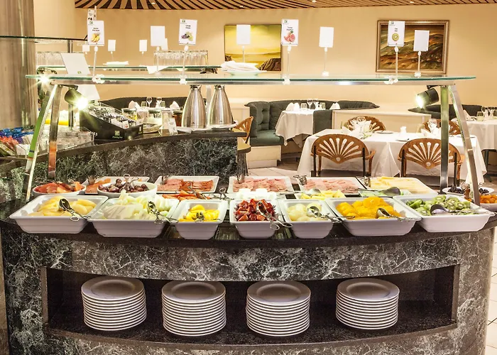 Отель Lisbon-continental By Ihg Лиссабон